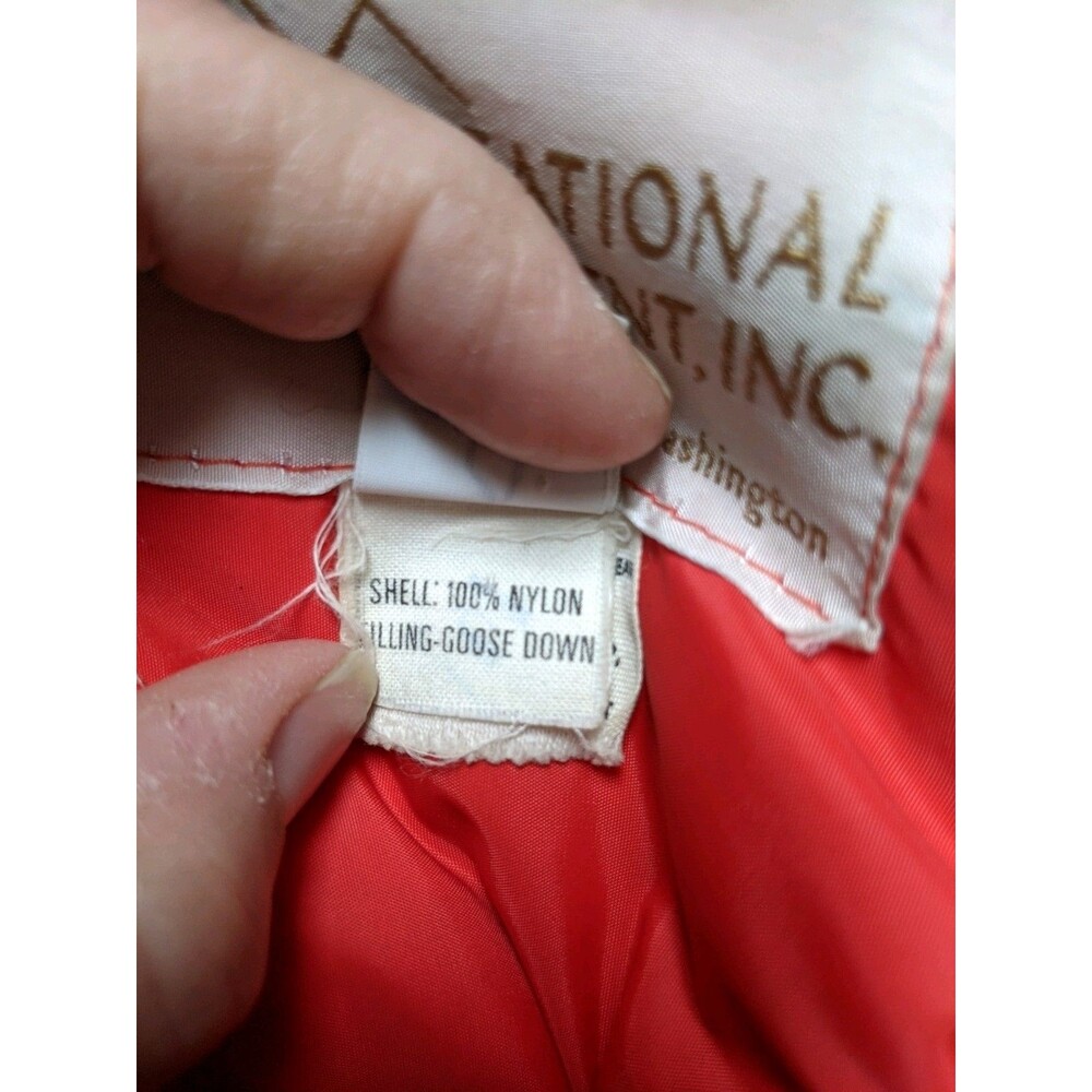 Vintage REI Red Puffer Jacket Goose Down Ski Party 70s Size L - Picture 5 of 15